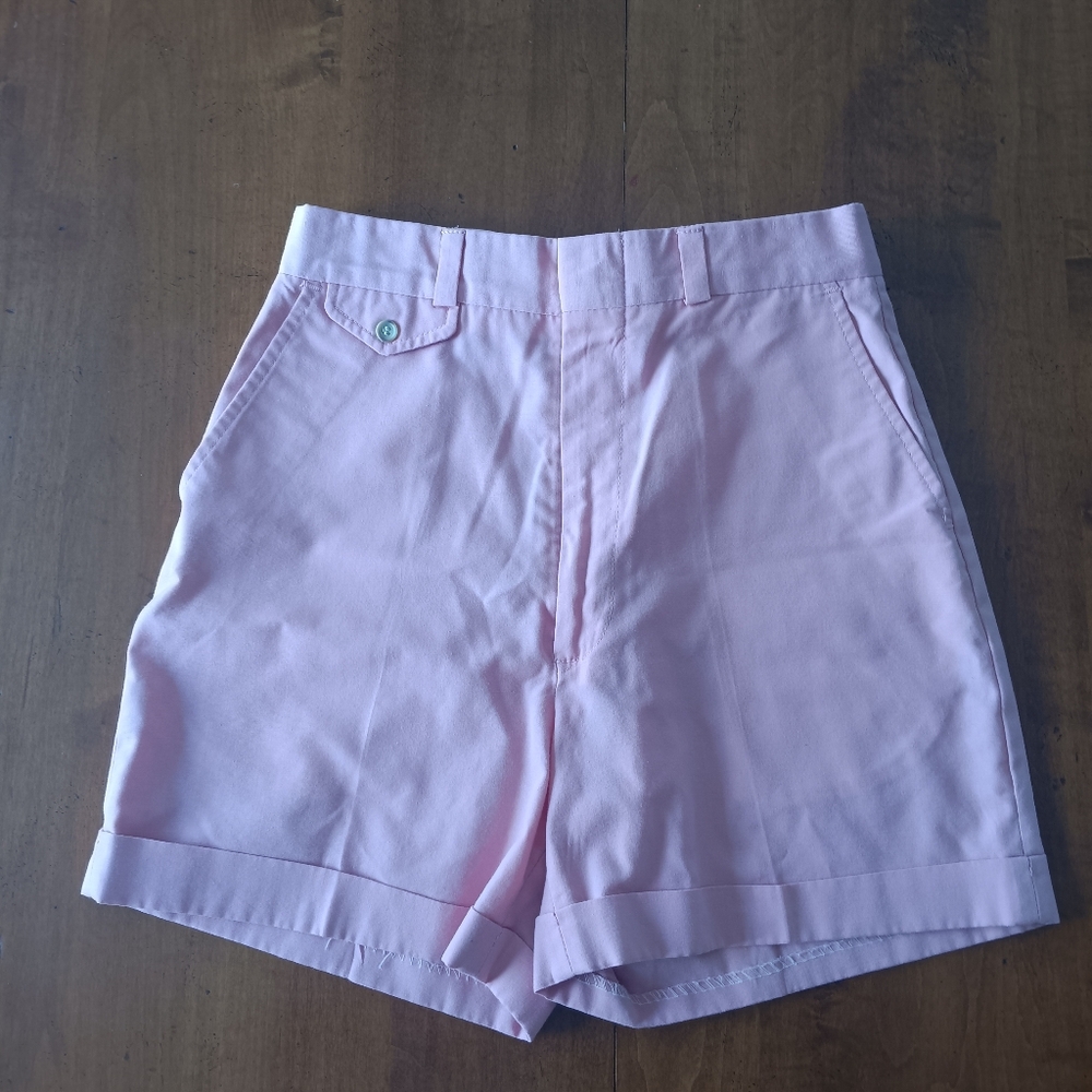 Vintage Woolrich Pink Shorts (fit like a 2)